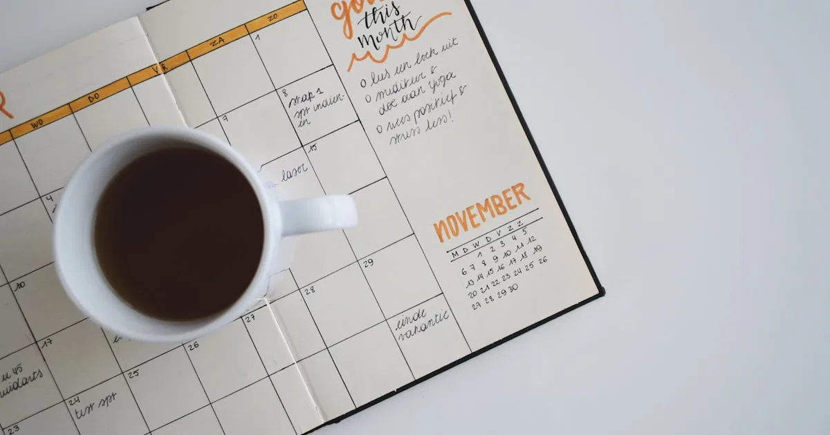Ultimate Guide to Calendly Salesforce Integration for Enterprises thumbnail