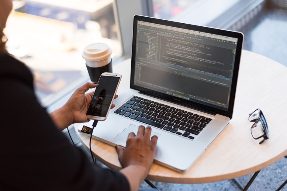How to Use AI to Automate Tasks (+5 Platforms) thumbnail